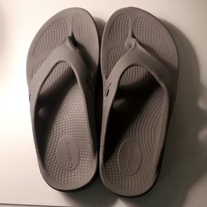 Oofos Recovery Sandals Slate Gray 8